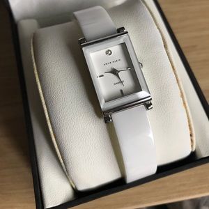 Anne Klein watch w/ lifetime battery from fastfix